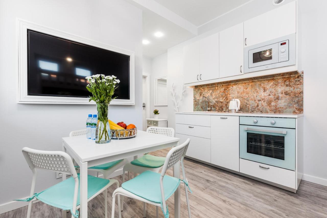 Apartamenty Swietojanskie Гдыня Экстерьер фото